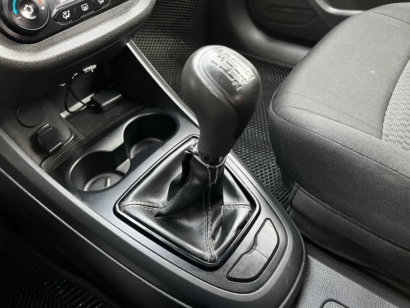 ваз (lada)-vesta-2021-563-12