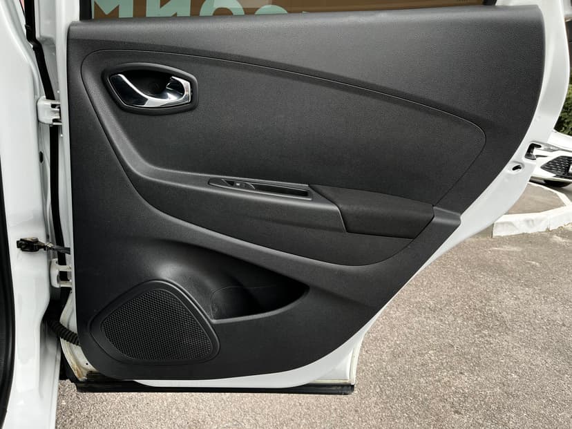 renault-kaptur-2018-88-25