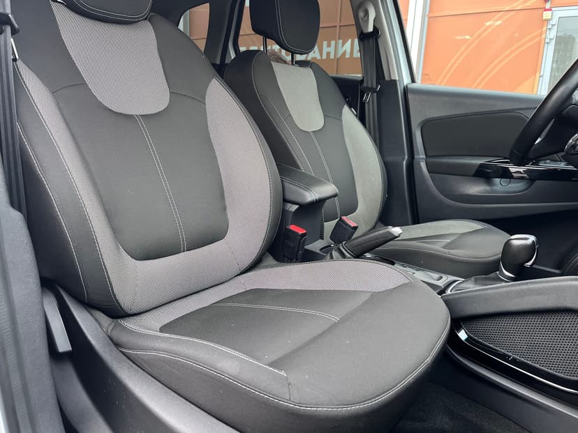 renault-kaptur-2021-264-16