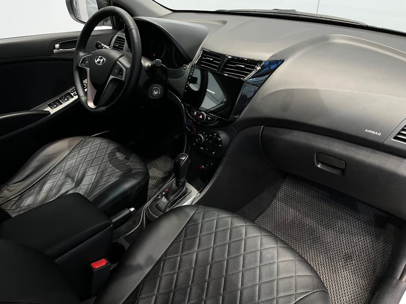 hyundai-solaris-2015-1125-16