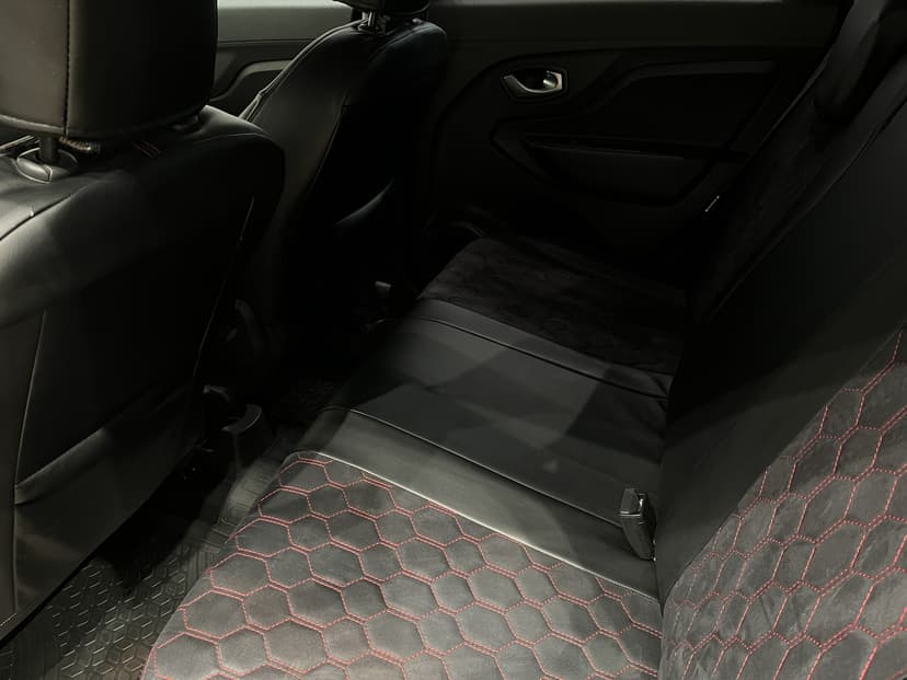 ваз (lada)-xray-2019-1094-11