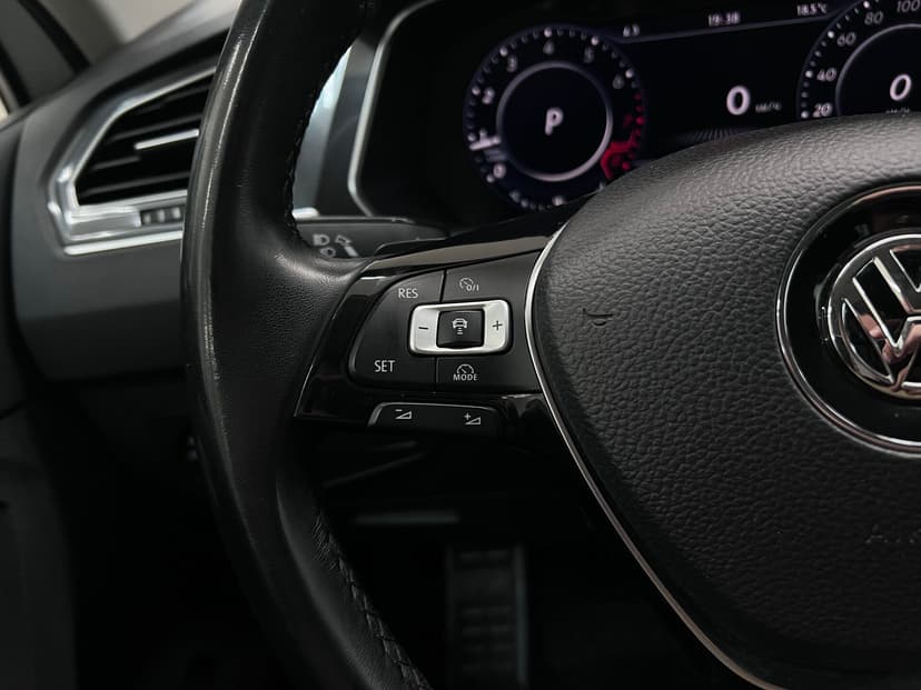 volkswagen-tiguan-2017-342-19