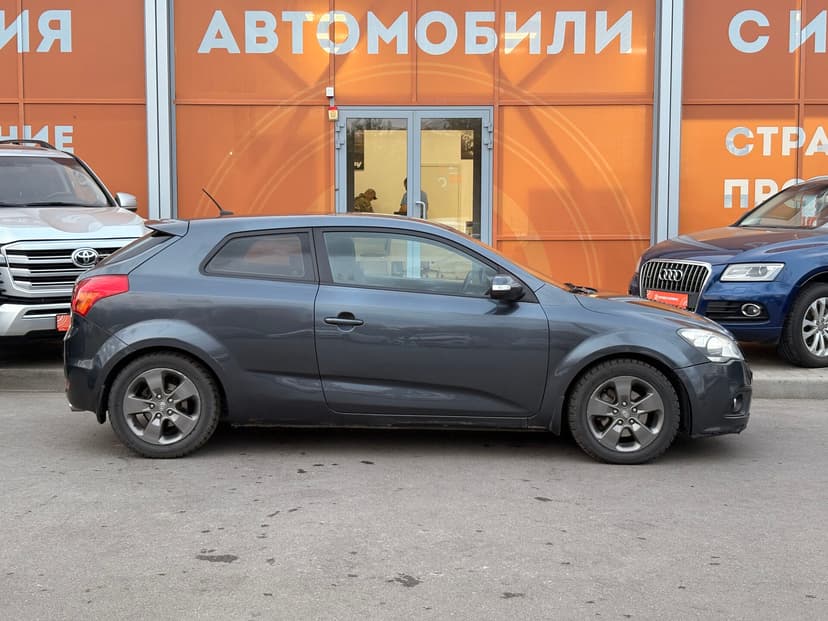 kia-ceed-2011-395-3