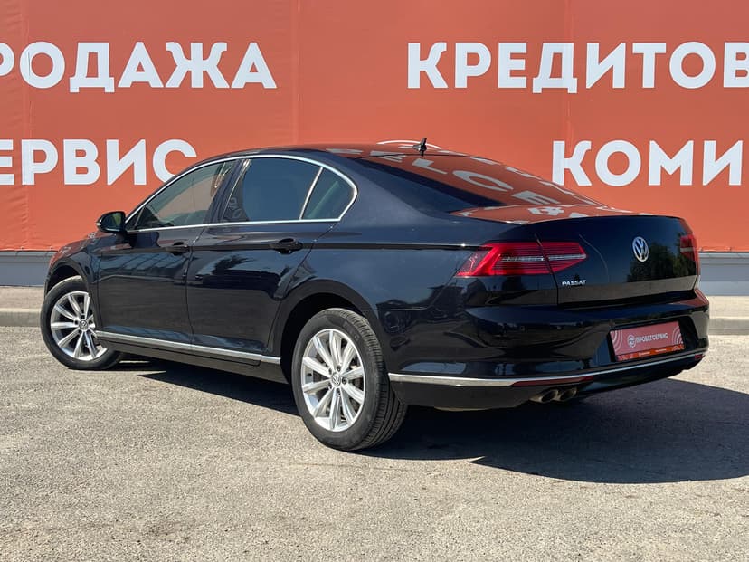 volkswagen-passat-2018-61-6