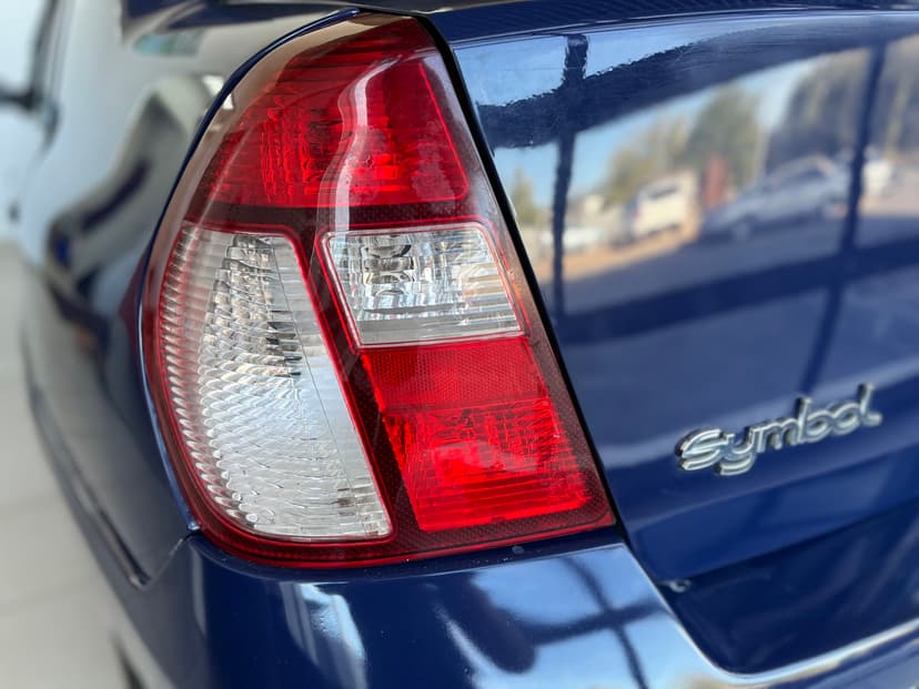 renault-symbol-2008-401-8