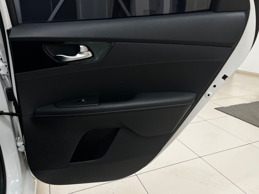 kia-cerato-2021-573-24