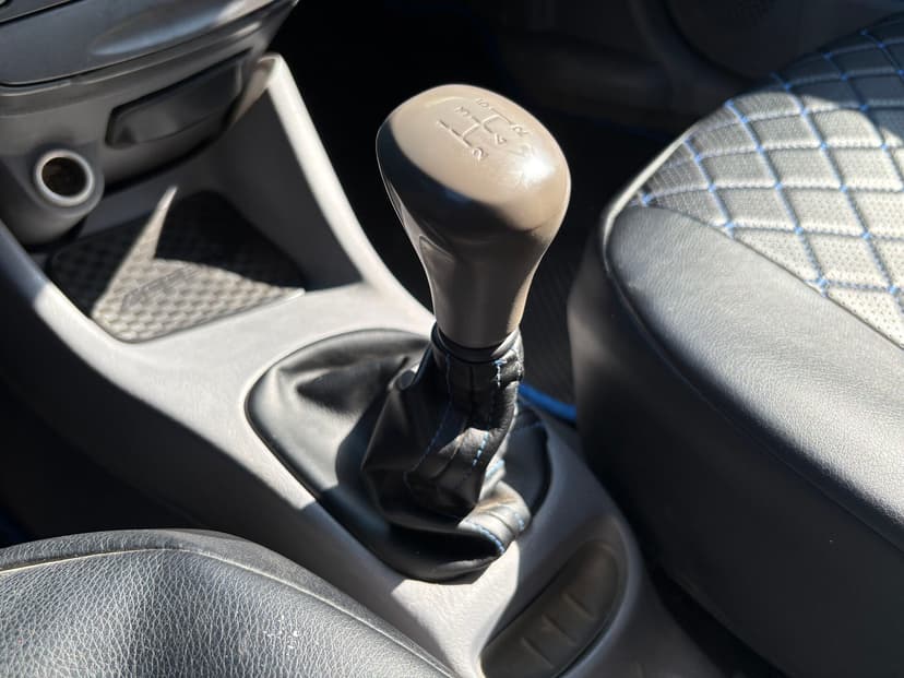 hyundai-accent-2005-220-15