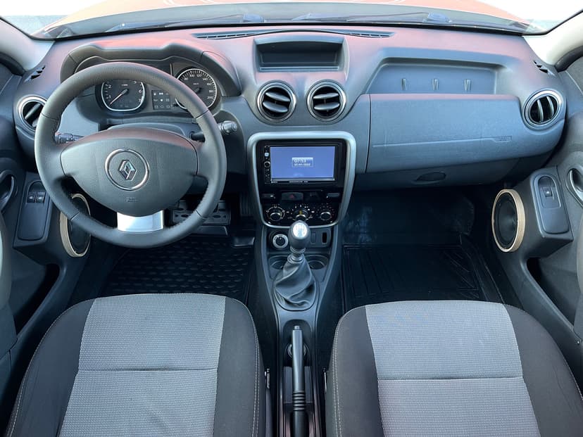 renault-duster-2014-36-8