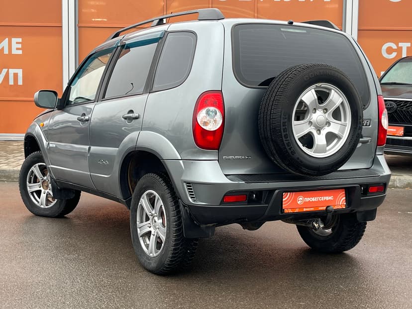 chevrolet-niva-2010-959-6