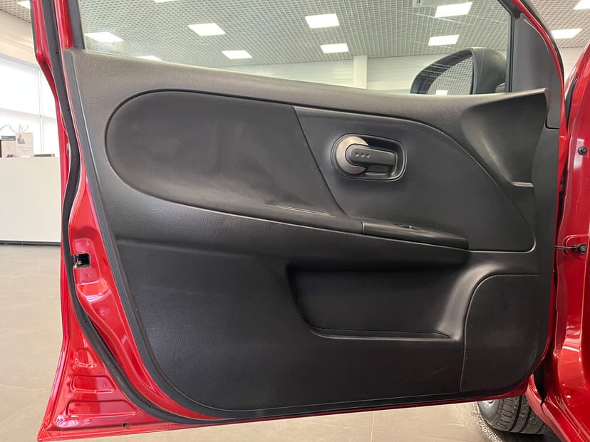nissan-note-2008-28-17