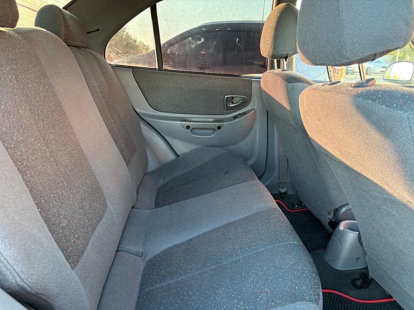 hyundai-accent-2008-235-24