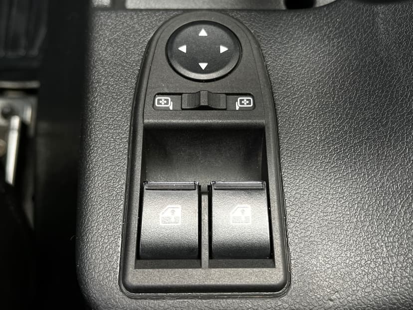 ваз (lada)-2121 (4x4) urban-2020-404-14