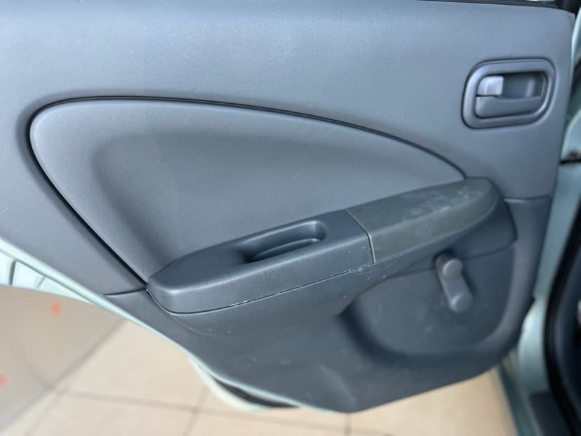 nissan-almera classic-2006-257-17