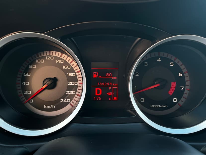 mitsubishi-lancer-2008-550-23