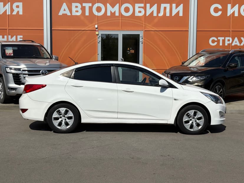 hyundai-solaris-2014-202-3