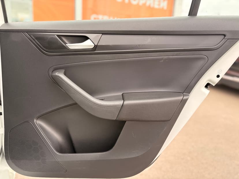volkswagen-polo-2020-388-28