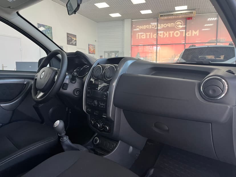renault-duster-2018-171-11