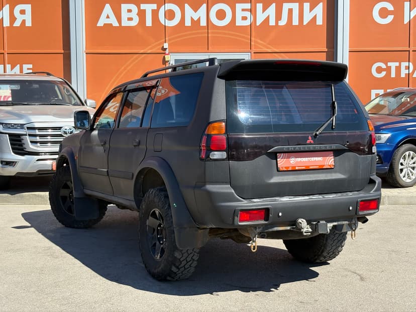 mitsubishi-pajero sport-2002-230-7