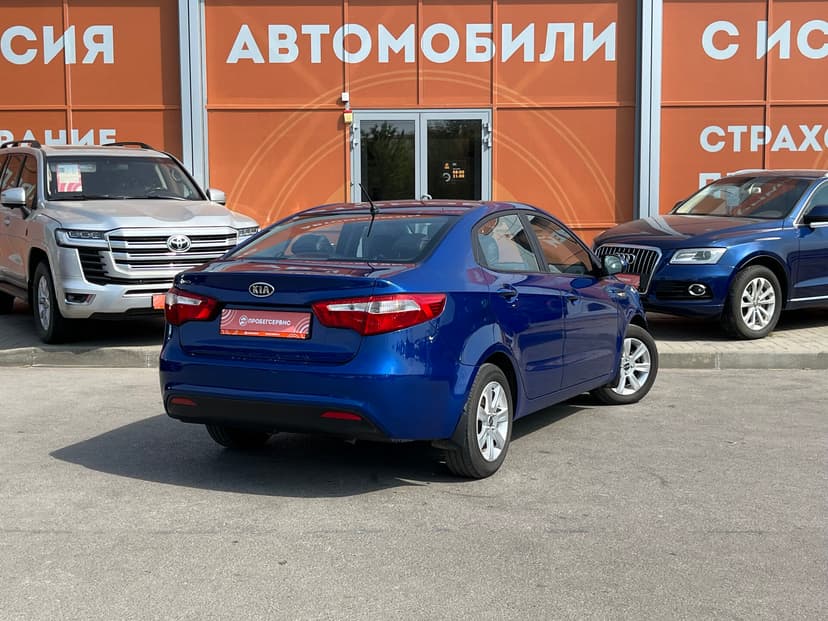kia-rio-2012-252-4