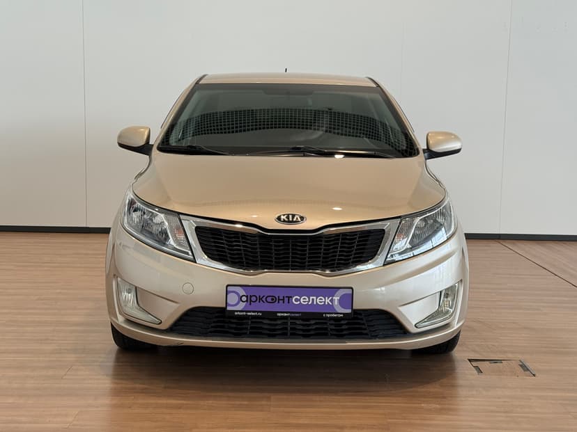 kia-rio-2013-504-4