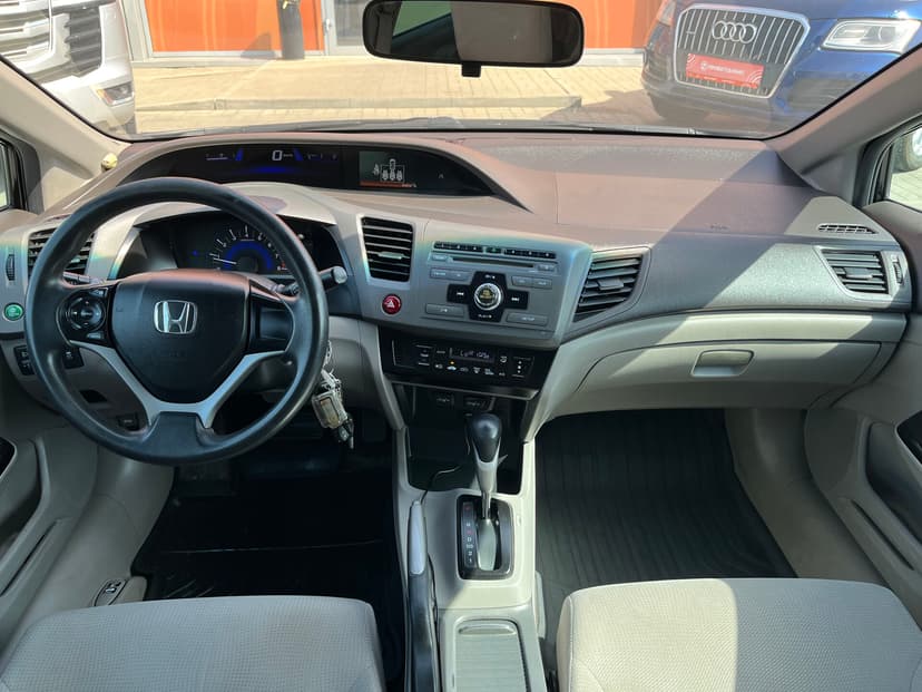 honda-civic-2012-242-12