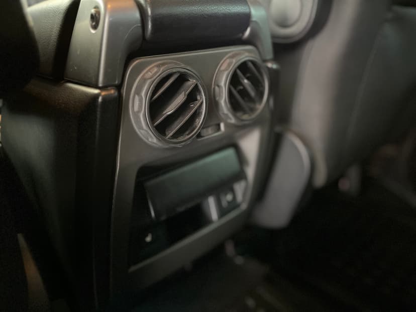 land rover-discovery-2006-448-24