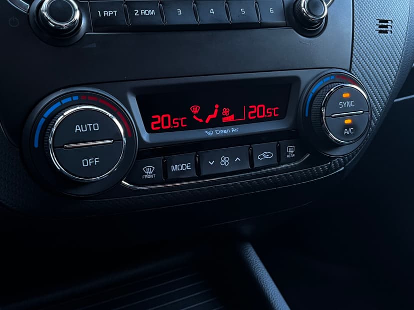 kia-cerato-2017-95-13