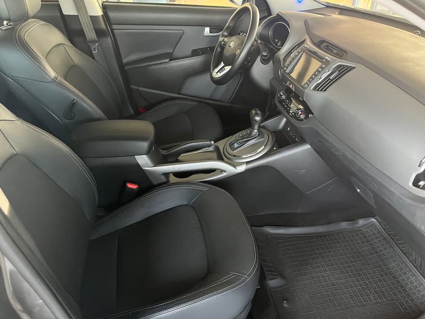 kia-sportage-2014-256-26