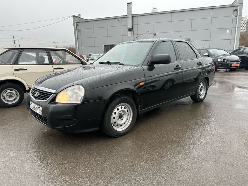 ваз (lada)-priora-2015-675-0