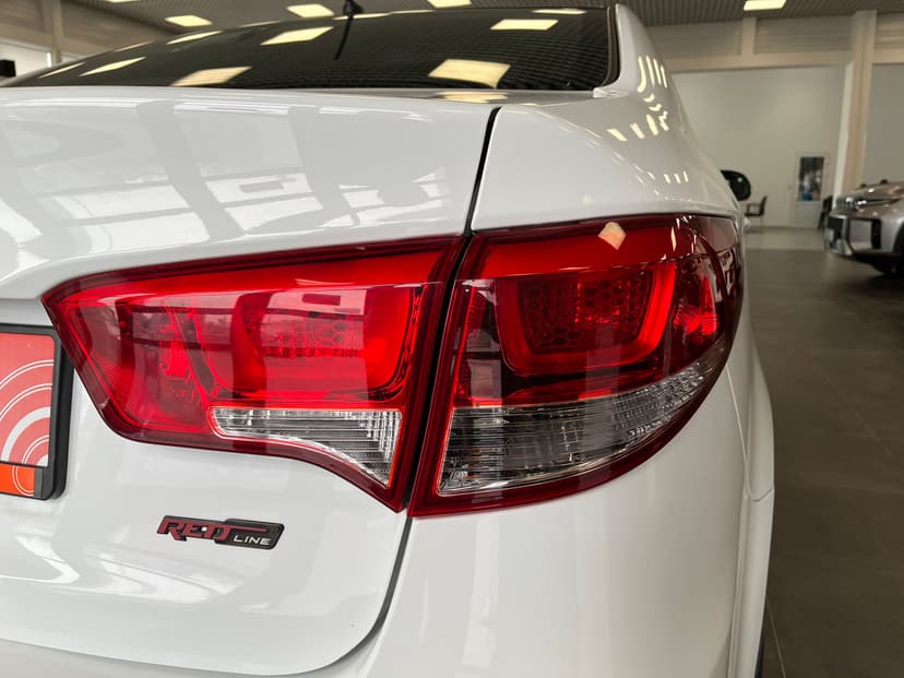 kia-rio-2016-26-28