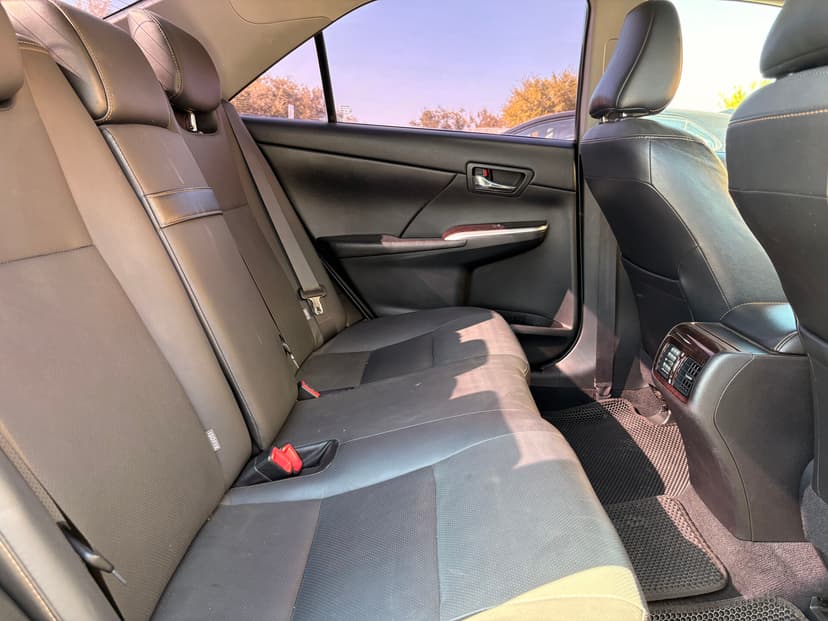 toyota-camry-2015-361-30