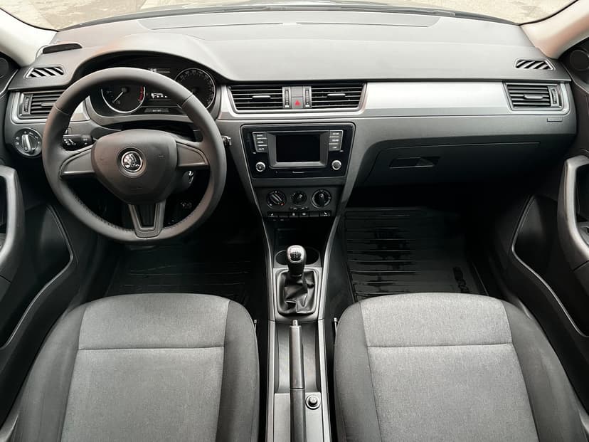 skoda-rapid-2016-725-7