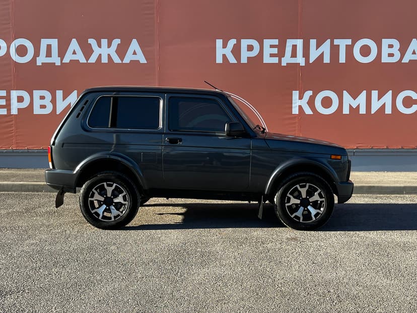 ваз (lada)-2121 (4x4) urban-2020-404-3