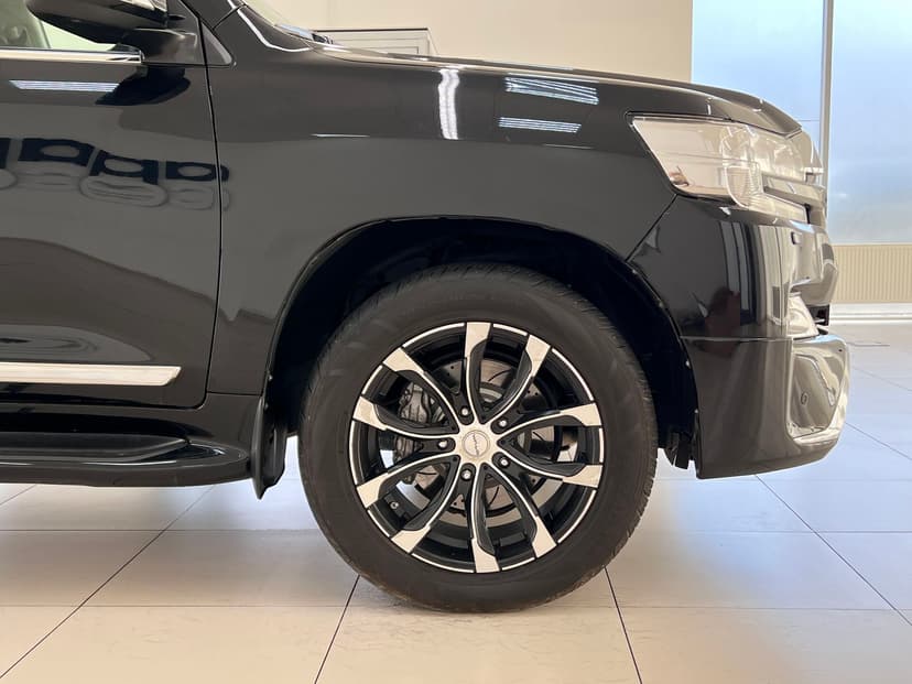 toyota-land cruiser-2015-6-4