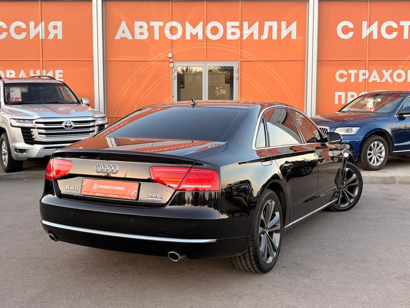 audi-a8-2011-360-4