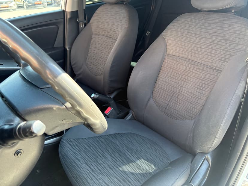hyundai-solaris-2014-202-21
