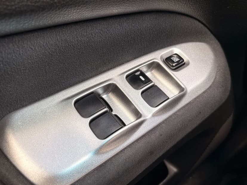 mitsubishi-lancer-2009-373-17