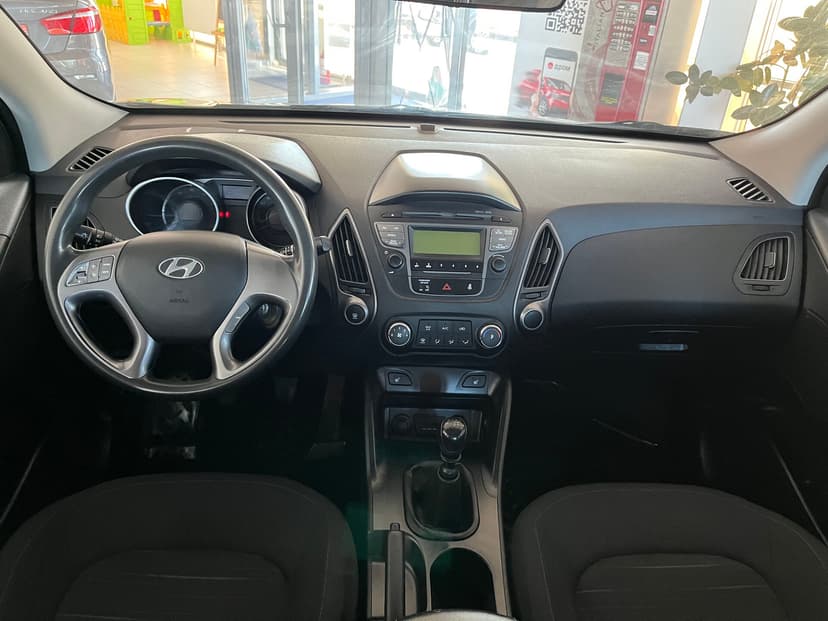 hyundai-ix35-2013-219-13
