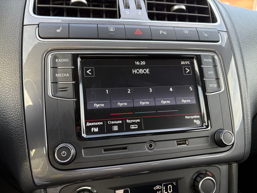 volkswagen-polo-2018-265-16
