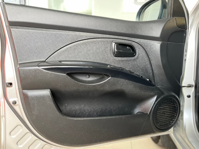 kia-picanto-2009-566-10