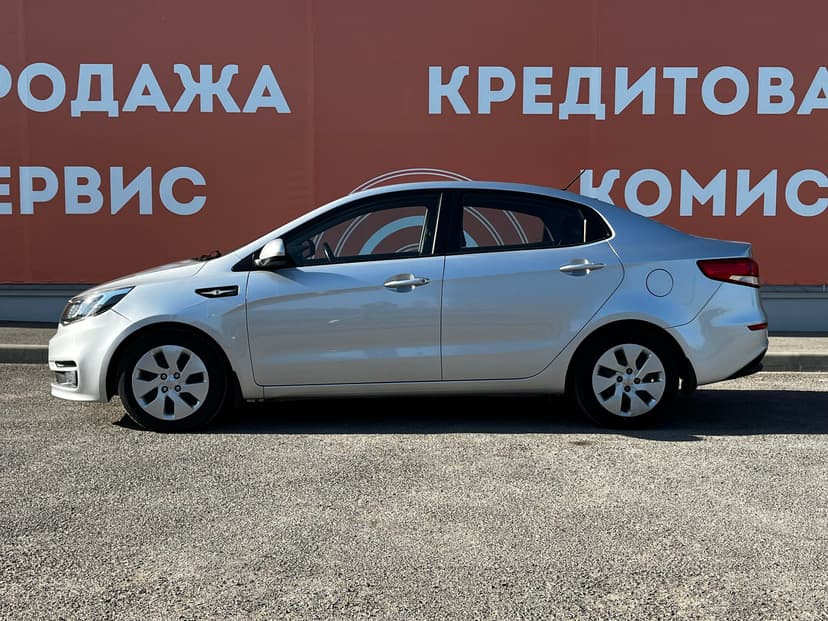 kia-rio-2015-100-7