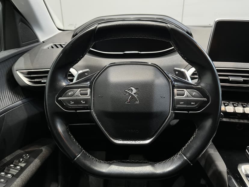 peugeot-3008-2018-1123-9