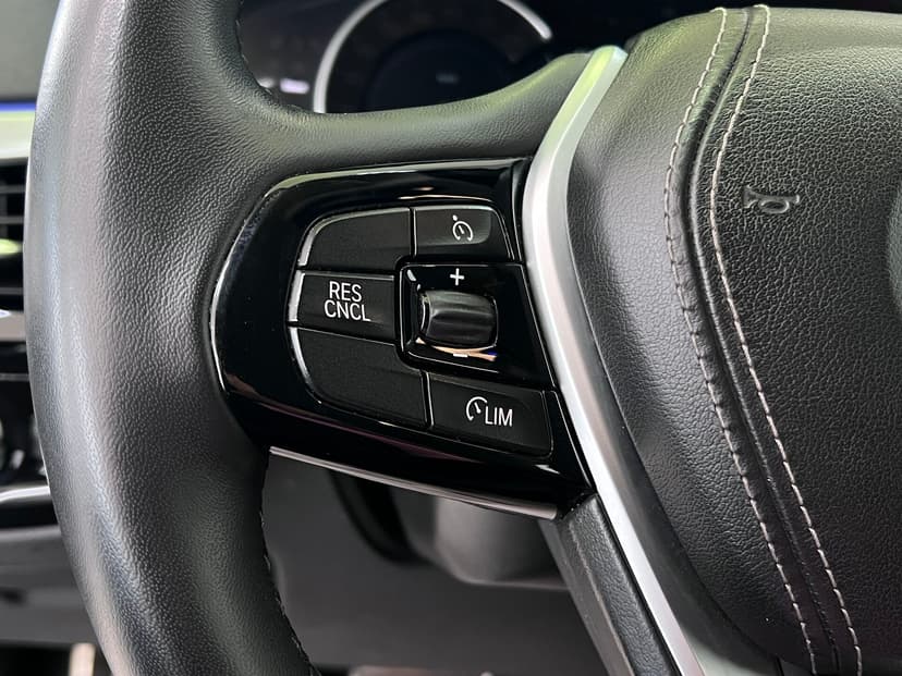 bmw-5 серия-2017-10-15
