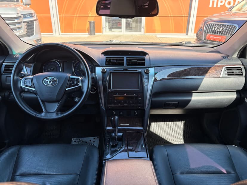 toyota-camry-2015-361-10