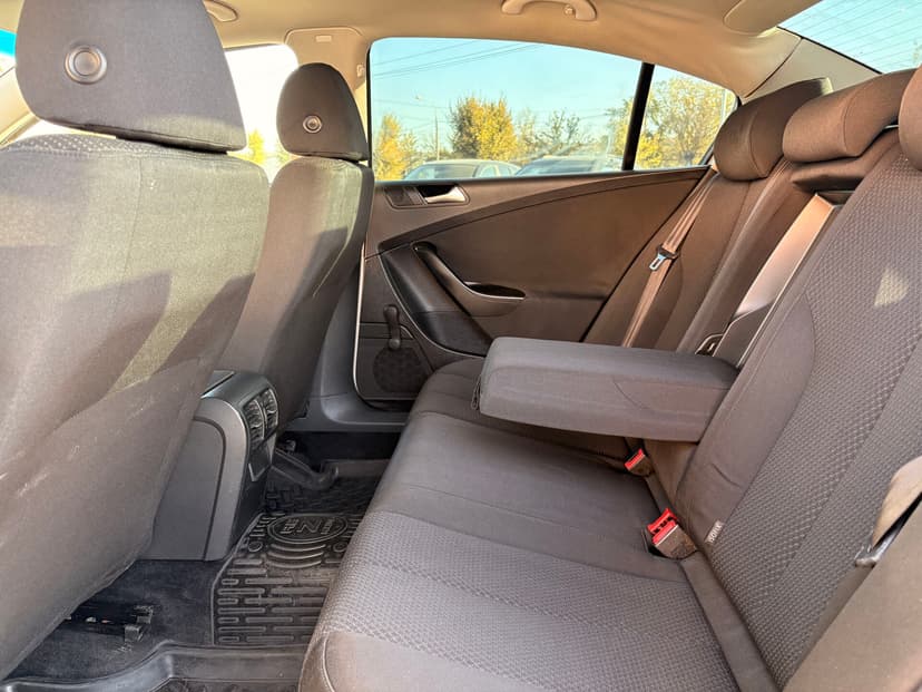 volkswagen-passat-2008-429-21