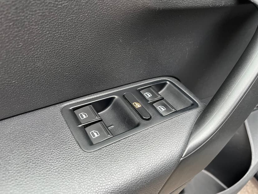 volkswagen-polo-2019-92-16