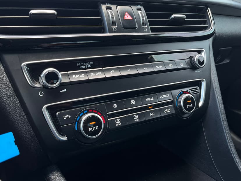 kia-optima-2018-65-16