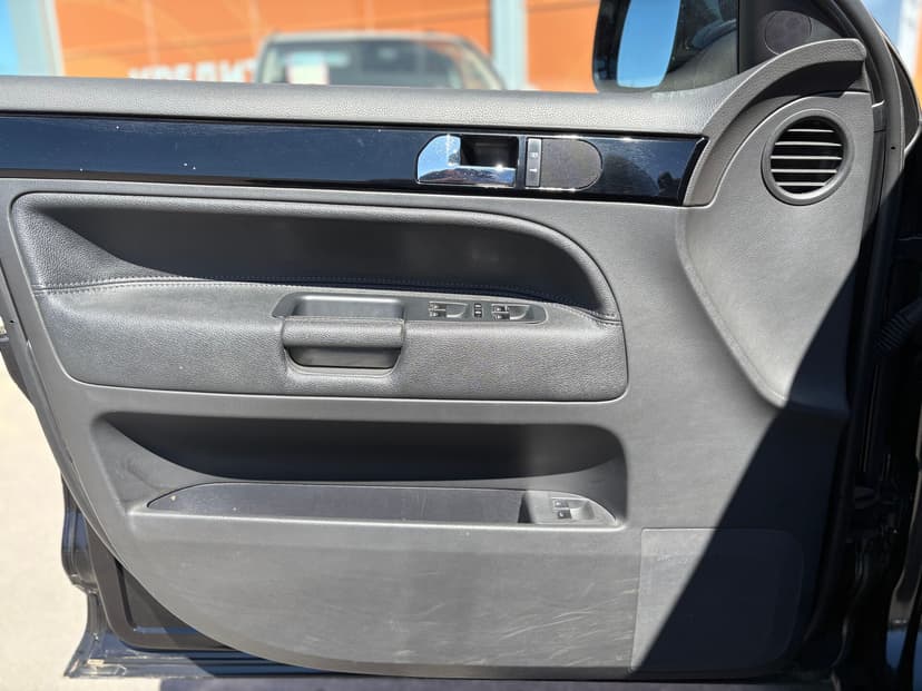 volkswagen-touareg-2007-236-24