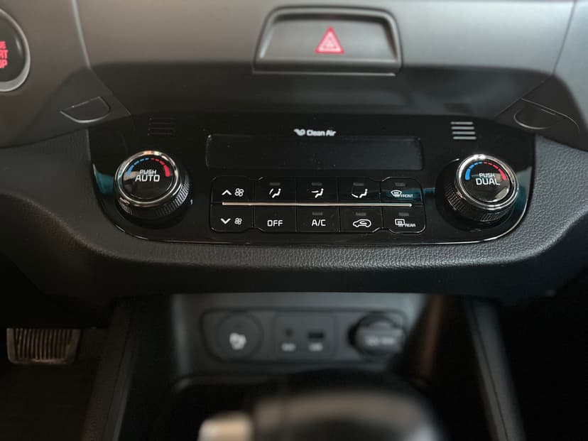 kia-sportage-2014-256-19