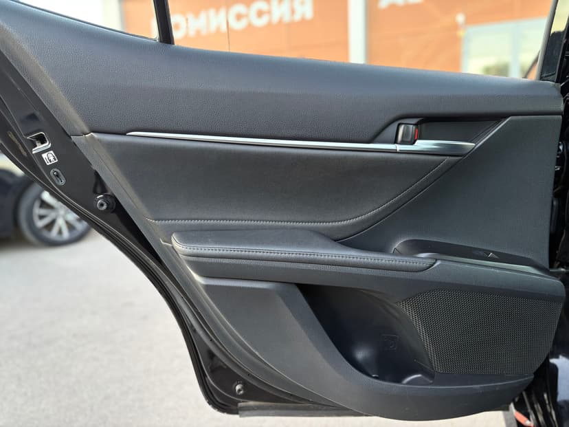 toyota-camry-2021-288-31